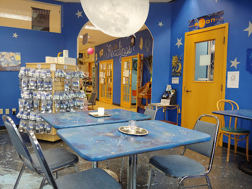 Gift Shop «Crescent Moon Gifts», reviews and photos, 2502 6th Ave, Tacoma, WA 98406, USA