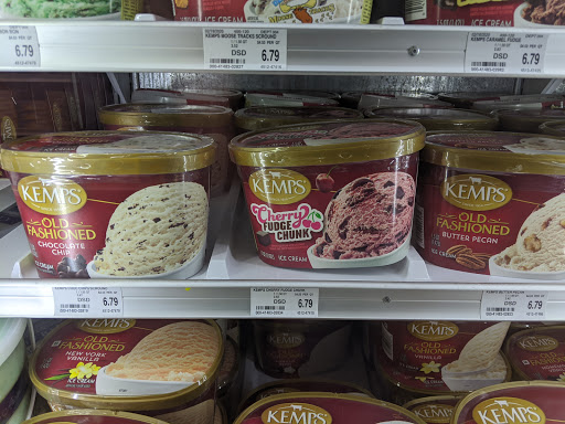 Grocery Store «Lunds & Byerlys Glen Lake Minnetonka», reviews and photos, 14400 Excelsior Blvd, Minnetonka, MN 55345, USA