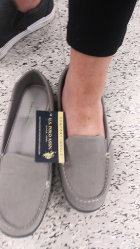 Clothing Store «Ross Dress for Less», reviews and photos, 6711 Westminster Ave, Westminster, CA 92683, USA