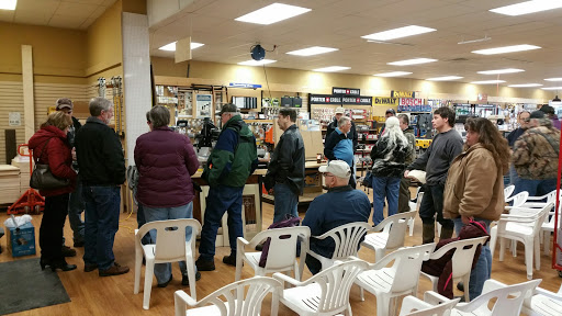 Woodworking Supply Store «Rockler Woodworking and Hardware - Buffalo», reviews and photos, 5085 Transit Rd, Buffalo, NY 14221, USA