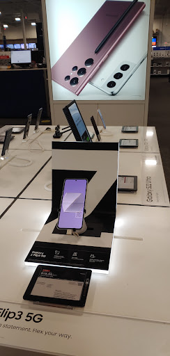 Electronics Store «Best Buy», reviews and photos, 3676 S US Hwy 41, Terre Haute, IN 47802, USA