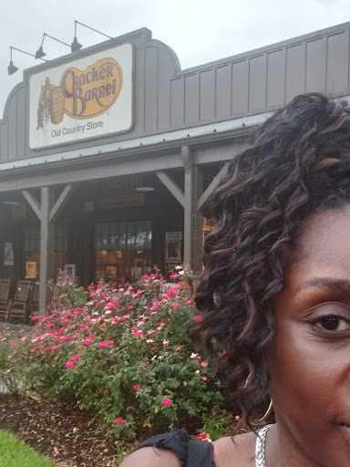 American Restaurant «Cracker Barrel Old Country Store», reviews and photos, 970 W Pointe Ct, Lithia Springs, GA 30122, USA