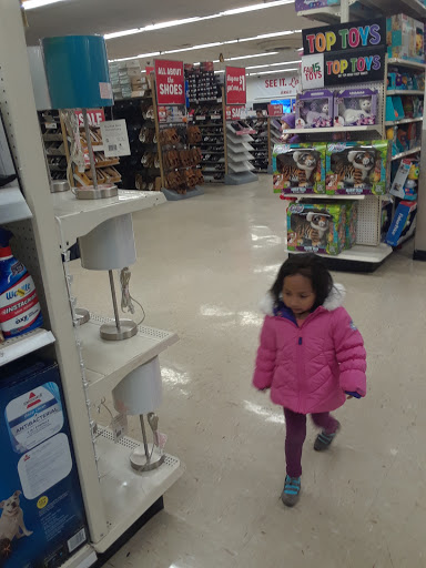 Discount Store «Kmart», reviews and photos, 3443 W Addison St, Chicago, IL 60618, USA