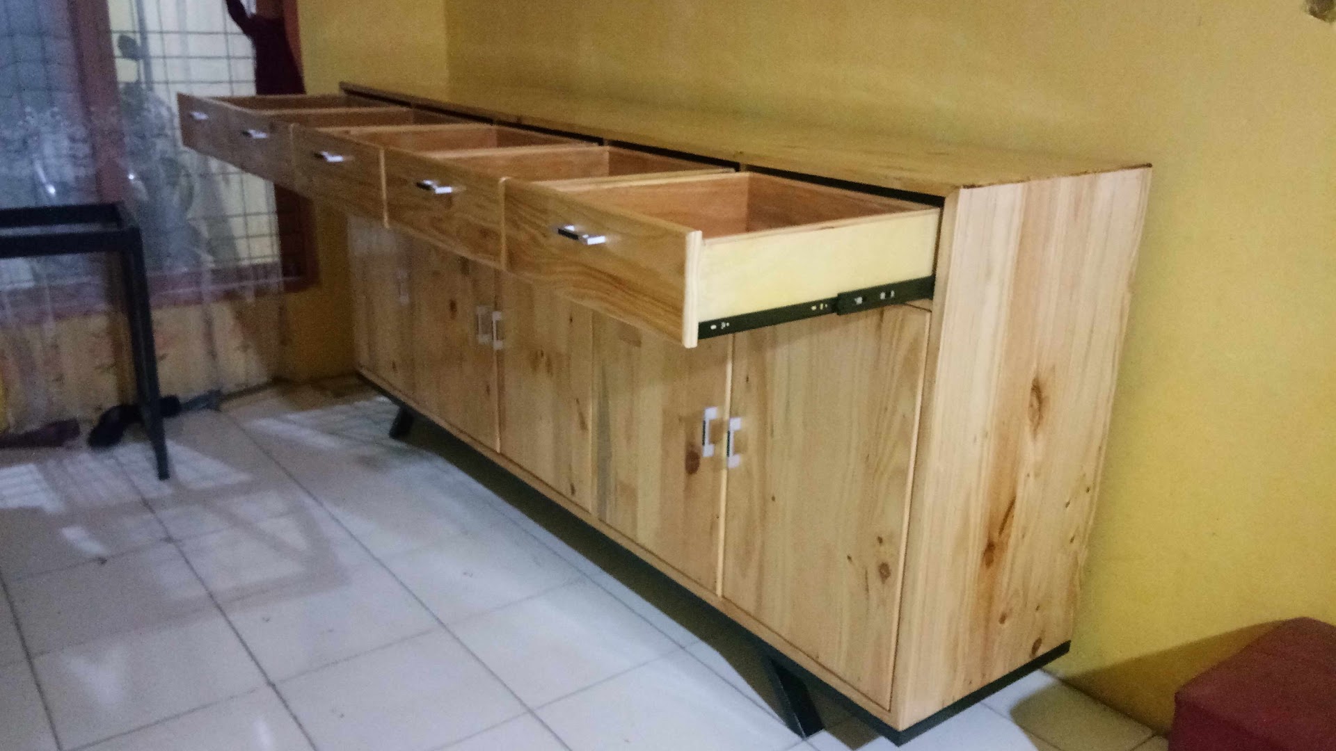 Gambar Jati Belanda Pekanbaru Wood Furniture