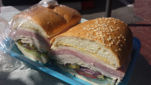 Grocery Store «Brunos Market & Deli», reviews and photos, Junipero St & 6th Ave, Carmel-By-The-Sea, CA 93923, USA