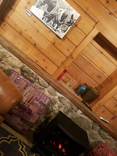 Wine Store «Pop More Corks», reviews and photos, 617 W Main St, Lake Geneva, WI 53147, USA