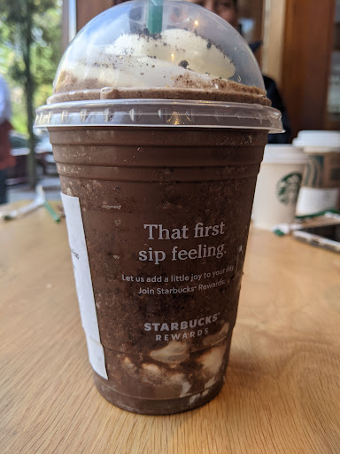 Coffee Shop «Starbucks», reviews and photos, 1068-1070 Chapel St, New Haven, CT 06510, USA