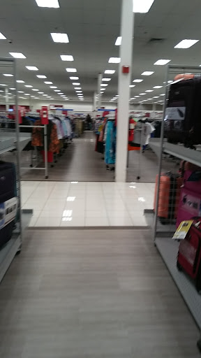 Clothing Store «Burlington Coat Factory», reviews and photos, 2031 Mannheim Rd, Melrose Park, IL 60160, USA