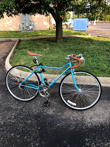 Bicycle Repair Shop «Revolution Cycles», reviews and photos, 1201 N High St, Columbus, OH 43201, USA