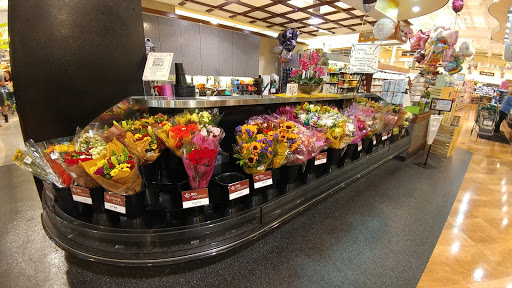 Grocery Store «Harris Teeter», reviews and photos, 3779 Boston St, Baltimore, MD 21224, USA