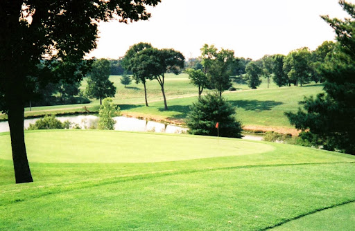 Golf Resort «Tanglewood Golf Course», reviews and photos, 245 Tanglewood Ct, Taylorsville, KY 40071, USA