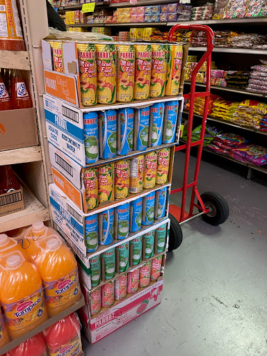 Grocery Store «El Grande Investment Inc», reviews and photos, 1725 SE 122nd Ave, Portland, OR 97233, USA