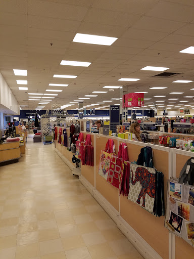 Department Store «Marshalls & HomeGoods», reviews and photos, 1745 S Easton Rd, Doylestown, PA 18901, USA