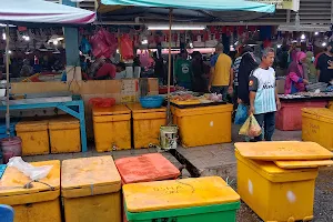 Pasar Awam Ikan Padang Matsirat image