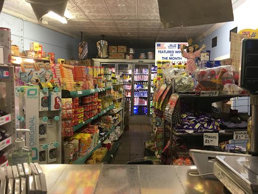 Grocery Store «Cruz Market», reviews and photos, 139 Felton St, Waltham, MA 02453, USA