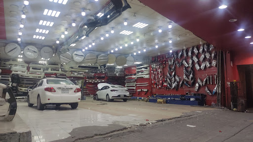 الدوحة لزينة السيارات 