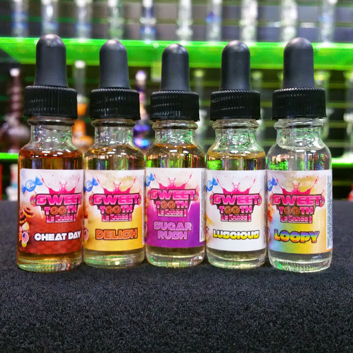 Tobacco Shop «THE GREENMILE VAPE & SMOKE SHOP», reviews and photos, 2014 W Bullard Ave, Fresno, CA 93711, USA