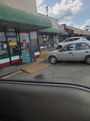 Grocery Store «Mi Favorita Mexican Store», reviews and photos, 9740 Main St #294, Woodstock, GA 30188, USA
