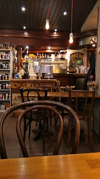 Atmosphère du Café Café du Bon Coin à Trévoux - n°4