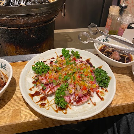 羊肉炭火焼 肉汁屋 신바시 맛집