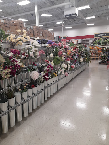 Craft Store «Michaels», reviews and photos, 869 U.S. 1, North Brunswick Township, NJ 08902, USA