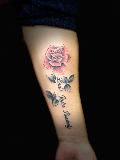 Tattoo Shop «Baby Blue», reviews and photos, 618 University Blvd E # 4, Silver Spring, MD 20901, USA