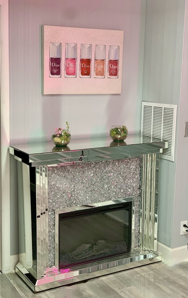 Glitter Lash Boutique LLC 12078