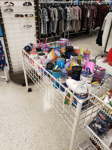 Clothing Store «Ross Dress for Less», reviews and photos, 75 Bellam Blvd, San Rafael, CA 94901, USA