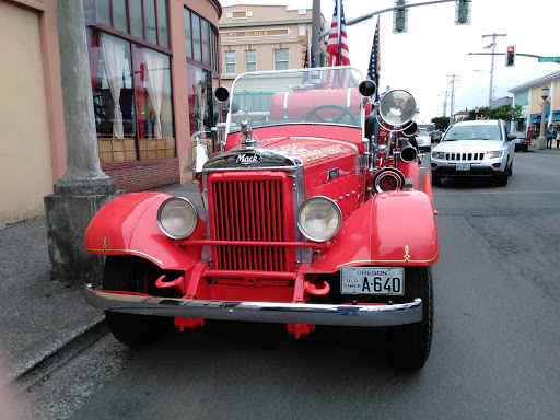 Hardware Store «Seaside Ace Hardware», reviews and photos, 39 S Holladay Dr, Seaside, OR 97138, USA