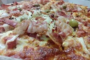 Disk Pizza Dona Nivalda image