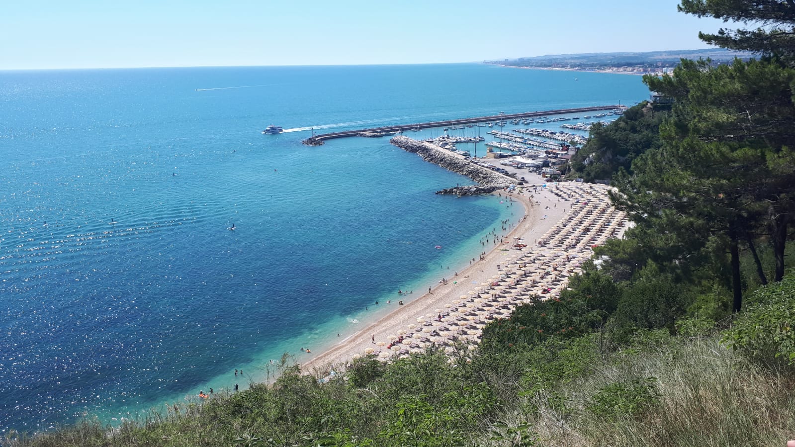 Spiaggia di Numana Alta photo #27