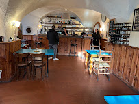 Atmosphère du Restaurant La Poterne à Saint-Jean-de-Maurienne - n°1