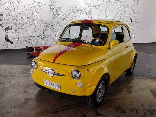 Car Dealer «Classic Cars West», reviews and photos, 411 26th St, Oakland, CA 94612, USA