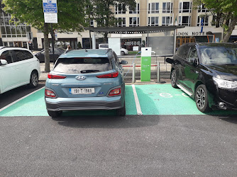 ecars Charge Point Charging Station