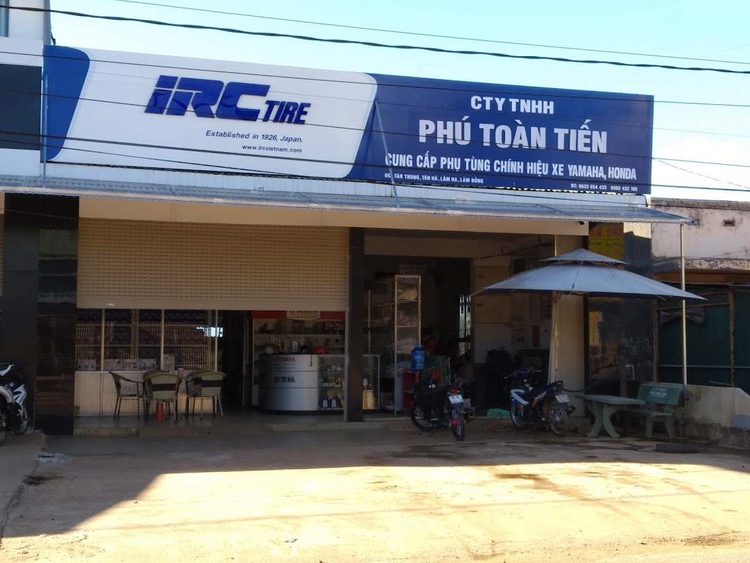 Cửa hàng phụ tùng xe máy Phú Toàn Tiến