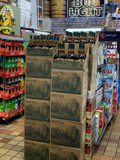 Liquor Store «Liquor World», reviews and photos, 50 Haven Hill Rd, Shelbyville, KY 40065, USA