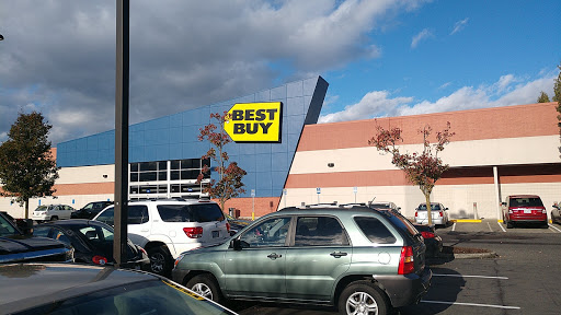 Electronics Store «Best Buy», reviews and photos, 2055 N Tomahawk Island Dr, Portland, OR 97217, USA
