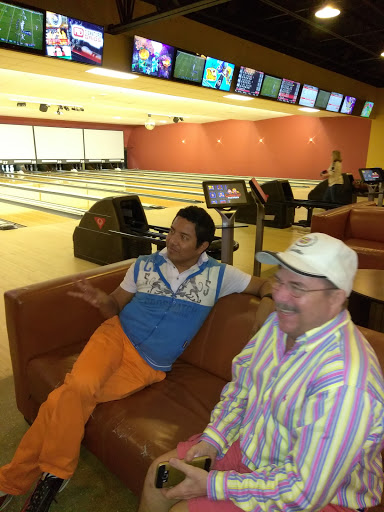 Bowling Alley «Stuart Bowl - Lanes & Lounge», reviews and photos, 1638 SE Federal Hwy, Stuart, FL 34994, USA
