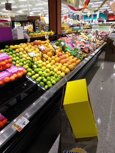 Supermarket «Tops Friendly Markets», reviews and photos, 425 Niagara St, Buffalo, NY 14201, USA