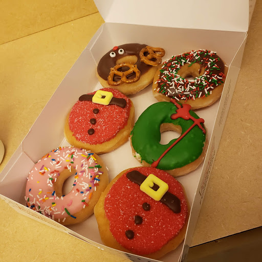 Bakery «Krispy Kreme Doughnuts», reviews and photos, 6627 San Dario Ave, Laredo, TX 78041, USA