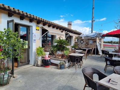 Restaurante Moments Bar Camí Vell de Costitx, 07510 Sineu, Balearic Islands, España