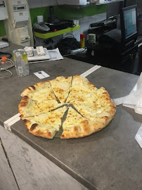 Pizza du Pizzeria L'Epicuroi à Villeneuve-le-Roi - n°19