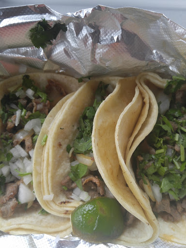 Grocery Store «El Paso Food Market», reviews and photos, 617 12th St, Hammonton, NJ 08037, USA