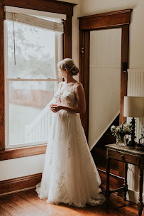 St. Louis Alterations & Tailoring - Photo 9 - Car repair in St. Louis, MO, St Louis