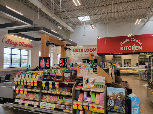 Grocery Store «Earth Fare North Canton», reviews and photos, 3939 Everhard Rd NW, North Canton, OH 44709, USA
