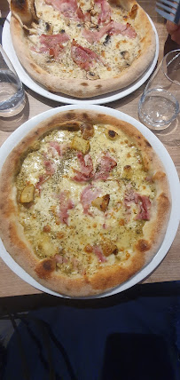 Pizza du Restaurant L'italiano à Digne-les-Bains - n°12