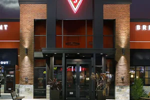 BJ's Restaurant & Brewhouse image