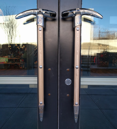 Camping Store «REI», reviews and photos, 201 M St NE, Washington, DC 20002, USA