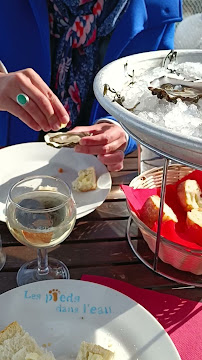Plats et boissons du Restaurant de fruits de mer Les Pieds dans l'Eau à Lège-Cap-Ferret - n°15
