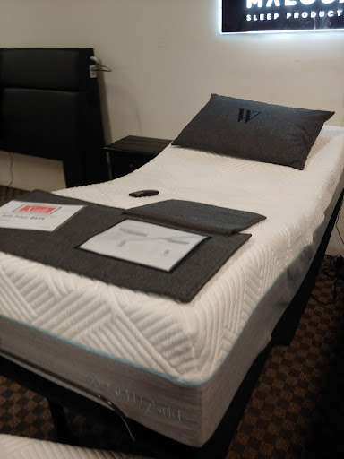 Furniture Store «Urban Furniture Outlet», reviews and photos, 257 N Dupont Hwy, Dover, DE 19901, USA